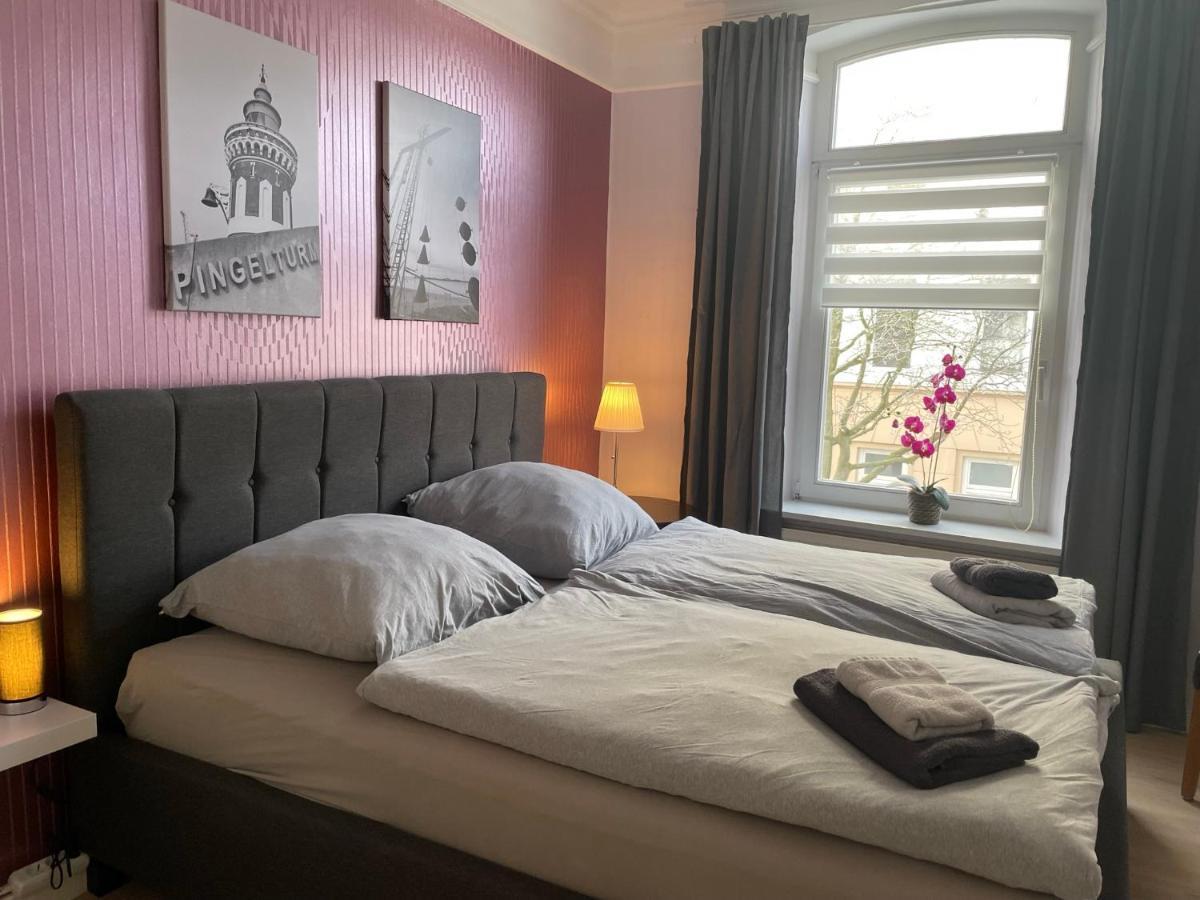 Ferienwohnungen Am Weserdeich 브레머하펜 외부 사진