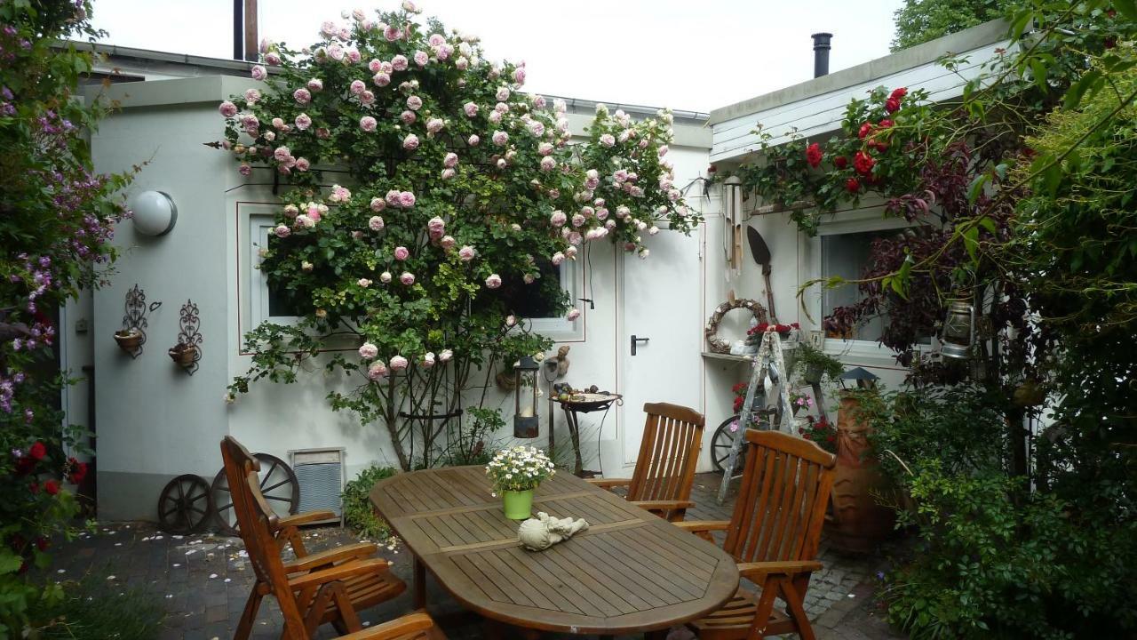 Ferienwohnungen Am Weserdeich 브레머하펜 외부 사진